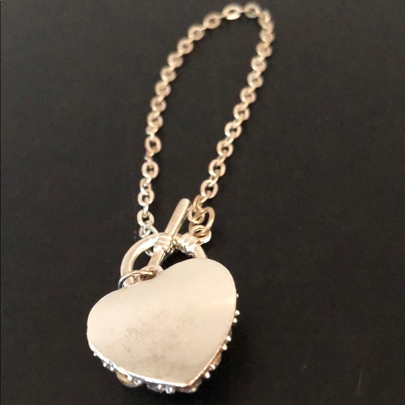 RHINESTONE HEART NWOT IN SILVERTONE CHAIN BRACELET - Picture 4 of 10